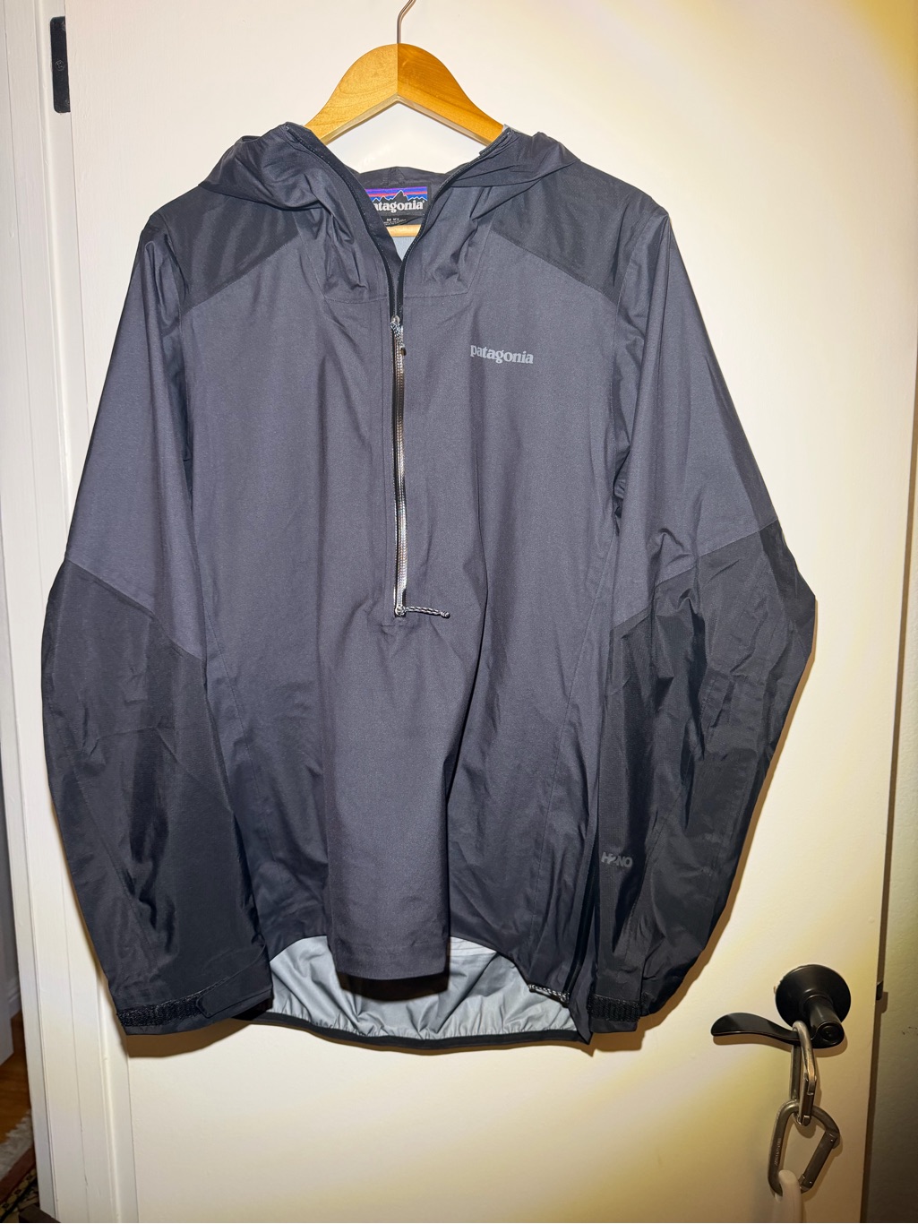 Patagonia Men’s Dirt Roamer Storm